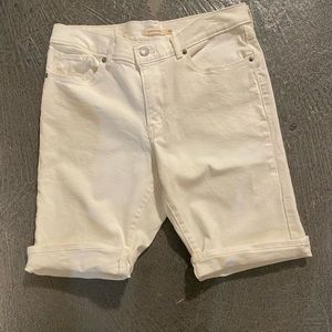 Men’s white Levi cutoffs